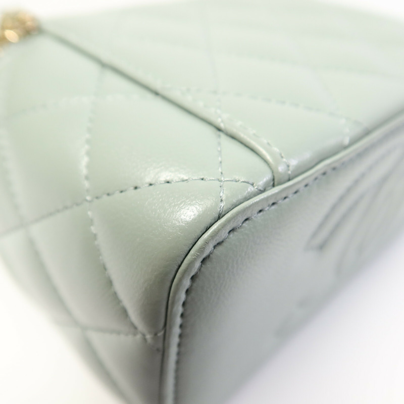 CHANEL 羊皮皮革Vanity Case鏈帶肩背袋-12