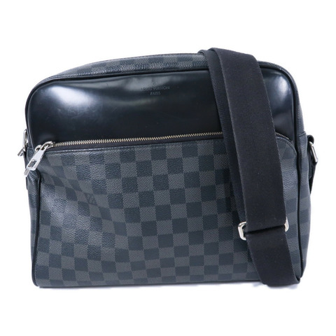 LOUIS VUITTON Damier Graphite Dayton MM肩背袋