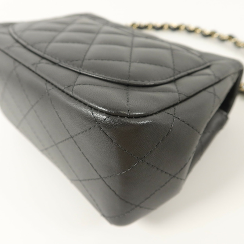 CHANEL 羊皮皮革Mini Classic 17鏈帶肩背袋-12