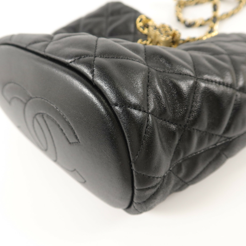 CHANEL 牛皮皮革Bucket Bag鏈帶肩背袋-10
