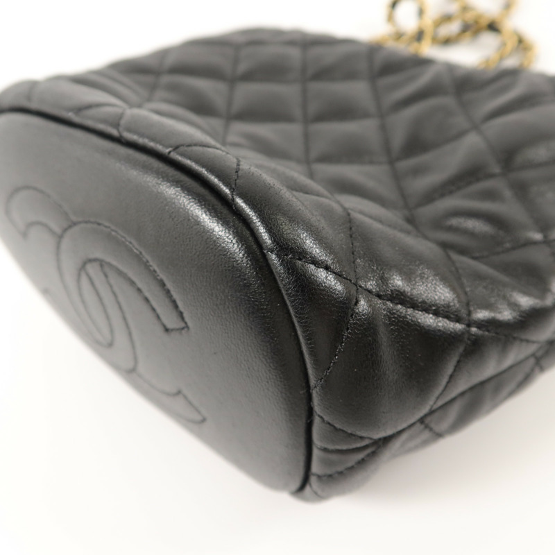 CHANEL 牛皮皮革Bucket Bag鏈帶肩背袋-12