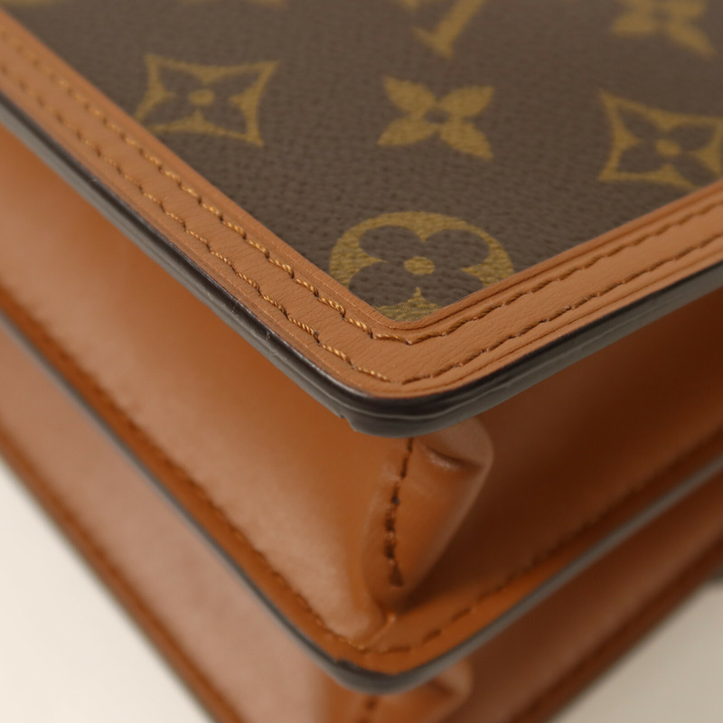 LOUIS VUITTON Monogram Reverse Mini Dauphine肩背袋-12