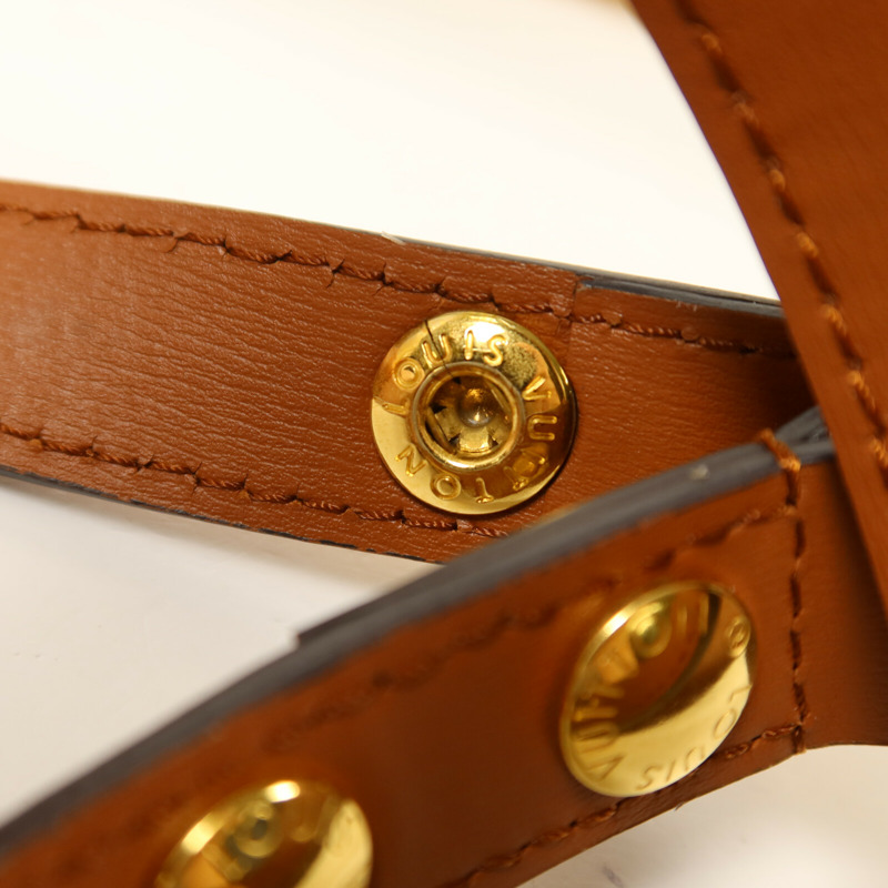 LOUIS VUITTON Monogram Reverse Mini Dauphine肩背袋-14