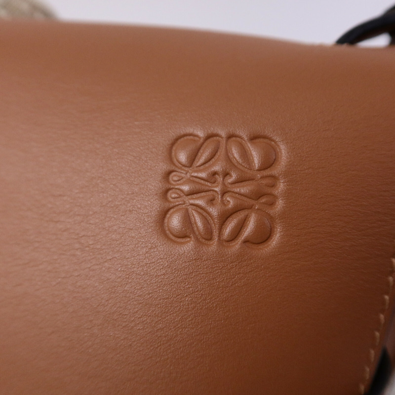 LOEWE 牛皮皮革Gate Dual肩背袋-14