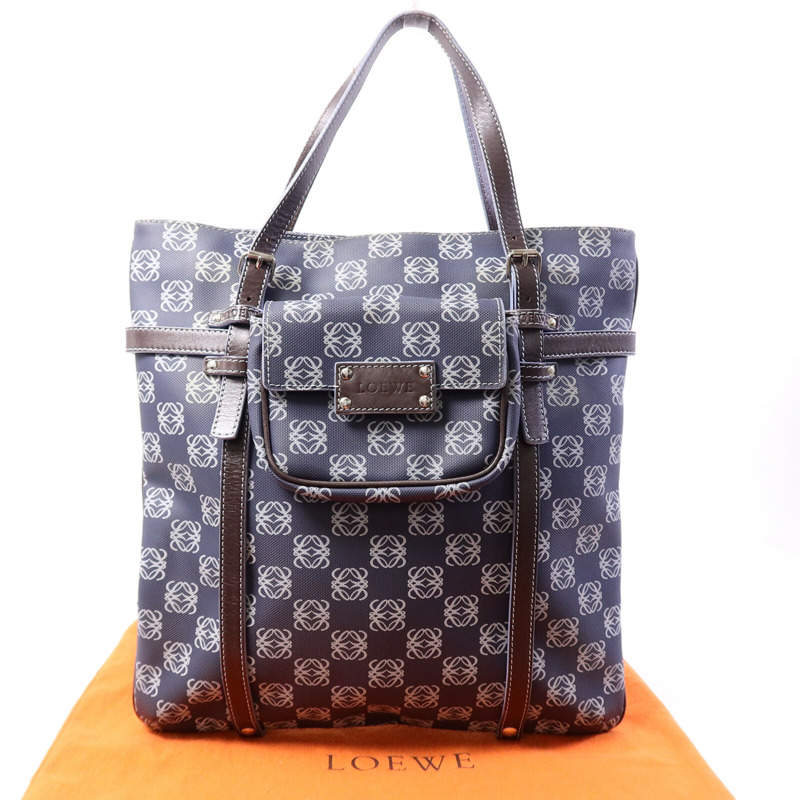 LOEWE 帆布Anagram Shoulder Bag肩背袋-9