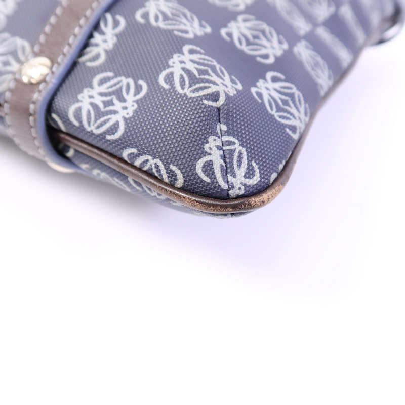 LOEWE 帆布Anagram Shoulder Bag肩背袋-10