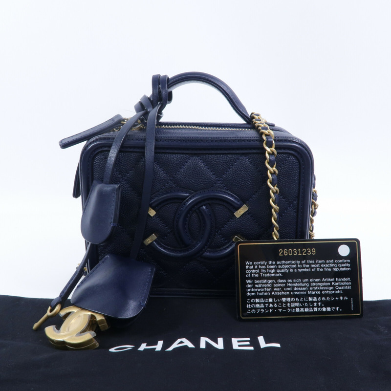 CHANEL 牛皮皮革CC Filigree Vanity Case鏈帶手挽肩背兩用袋-10