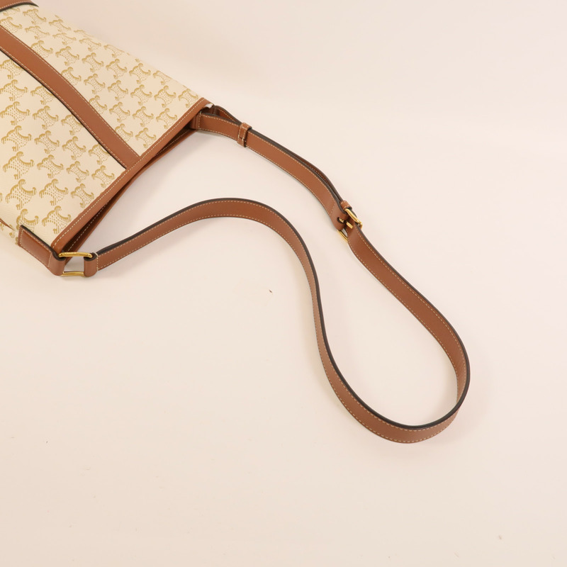 CELINE 塗層帆布Triomphe Bucket Bag Small肩背袋-5