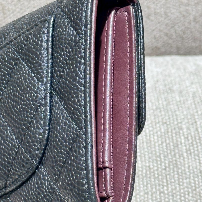 CHANEL 荔枝皮黑銀二折扣式長夾-7