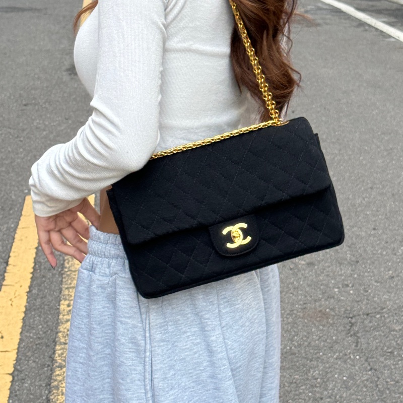 (超級新🆕) CHANEL CF25 黑金 黃金鏈肩背包(專櫃386,300)-19