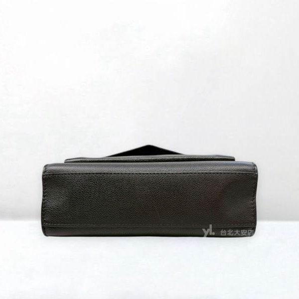 A13205-LV Mylockme 黑色牛皮銀轉釦下蓋鏈包M51418-4
