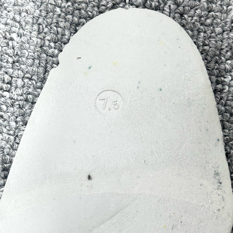 Louis Vuitton 路易威登 LV 白色老花拼接休閒鞋 尺碼：41.5碼 /7.5碼-6