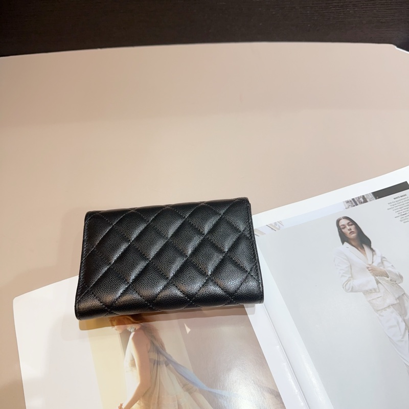 Chanel 黑荔枝牛皮鑲黑色水鑽雙logo三折中夾-1