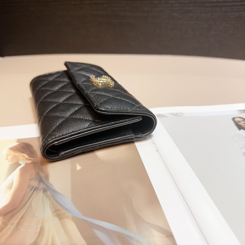 Chanel 黑荔枝牛皮鑲黑色水鑽雙logo三折中夾-2