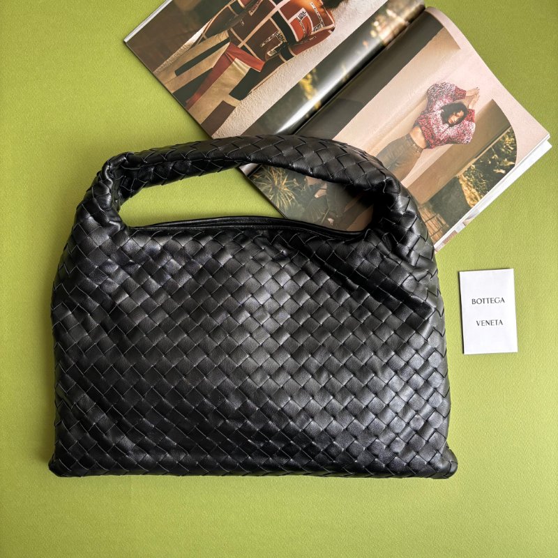 ::Bottega Veneta:: BV 經典編織黑色 Small Hop小 款手袋 肩背包 手提包 Hobo 和尚包-1