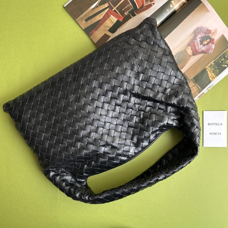 ::Bottega Veneta:: BV 經典編織黑色 Small Hop小 款手袋 肩背包 手提包 Hobo 和尚包-2