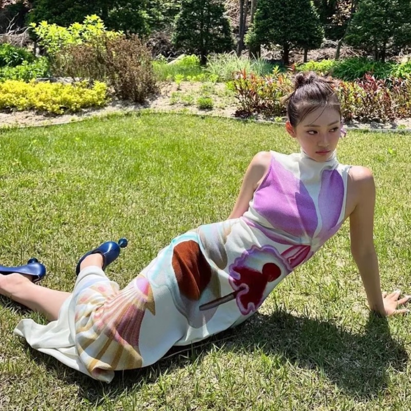 LOEWE✨MARUJA MALLO聯名”Living Nature”連衣裙長洋裝-1
