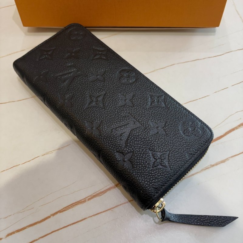 *SHIHNA名牌精品* LV M60171 Clemence 經典花紋全皮革壓紋拉鍊長夾-3
