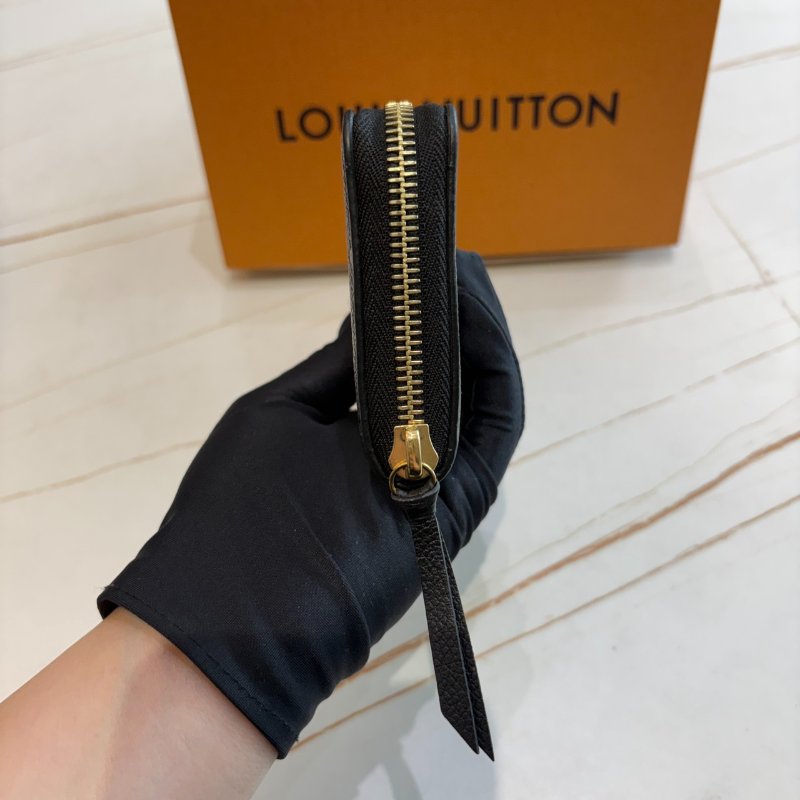 *SHIHNA名牌精品* LV M60171 Clemence 經典花紋全皮革壓紋拉鍊長夾-4