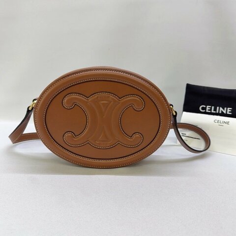 CELINE 小牛皮焦糖棕月餅包