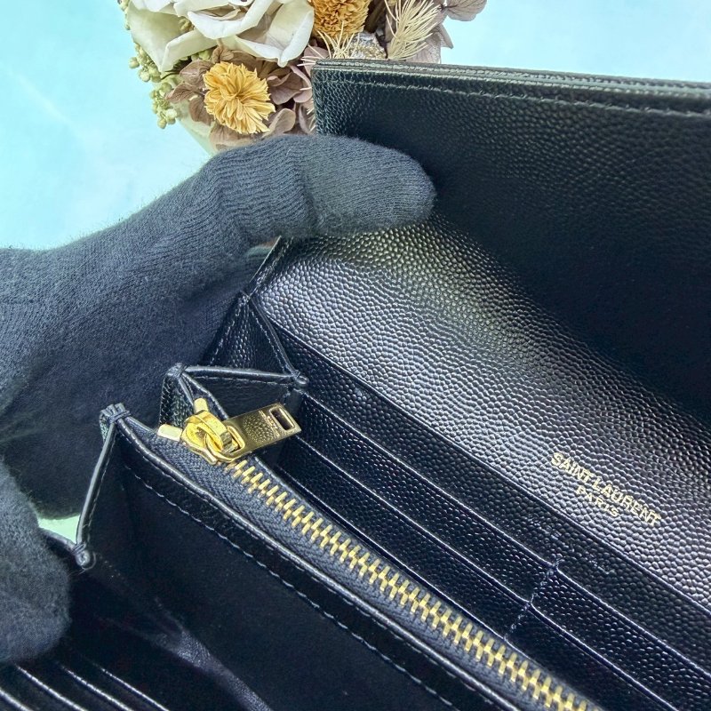 YSL 荔枝皮信封式翻蓋長夾-6