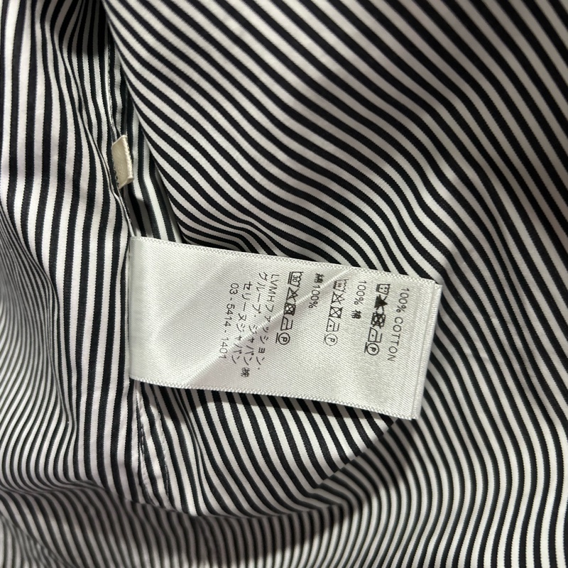【CELINE】經典藍白細條紋 拼色領口長袖襯衫-11