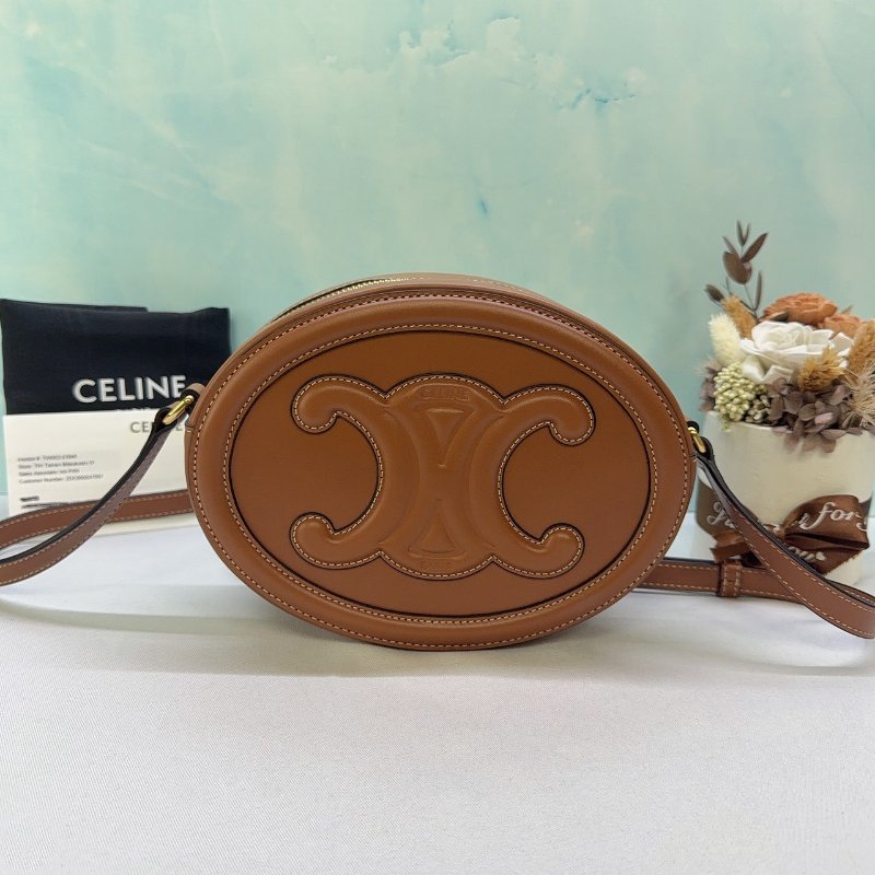 CELINE 焦糖棕小牛皮月餅包-0