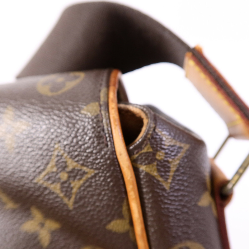 LOUIS VUITTON Monogram Abbesses肩背袋-14