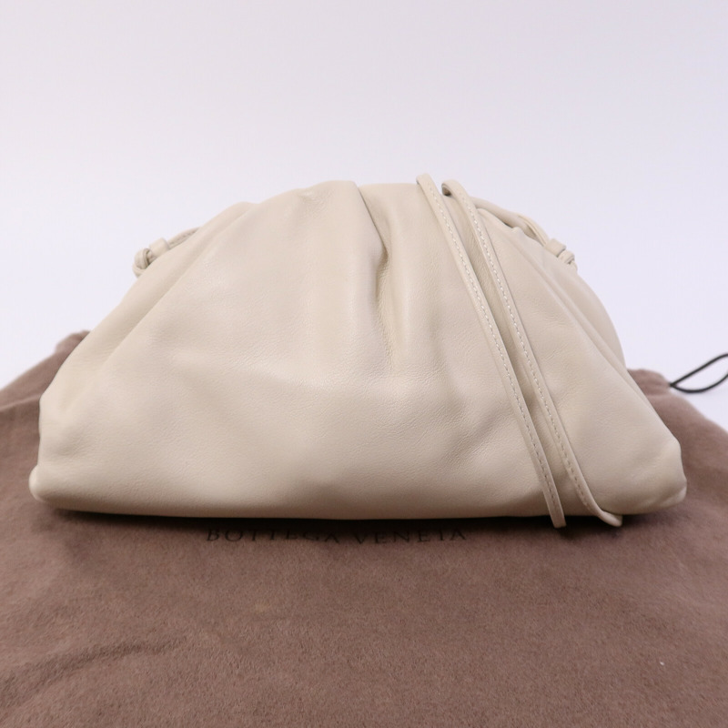 BOTTEGA VENETA 牛皮皮革The Mini Pouch肩背袋-7