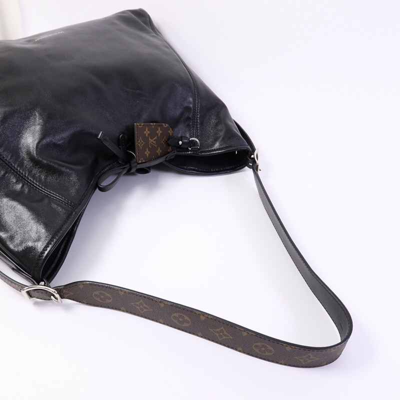 LOUIS VUITTON 羊皮皮革Carryall Vibe MM肩背袋-9