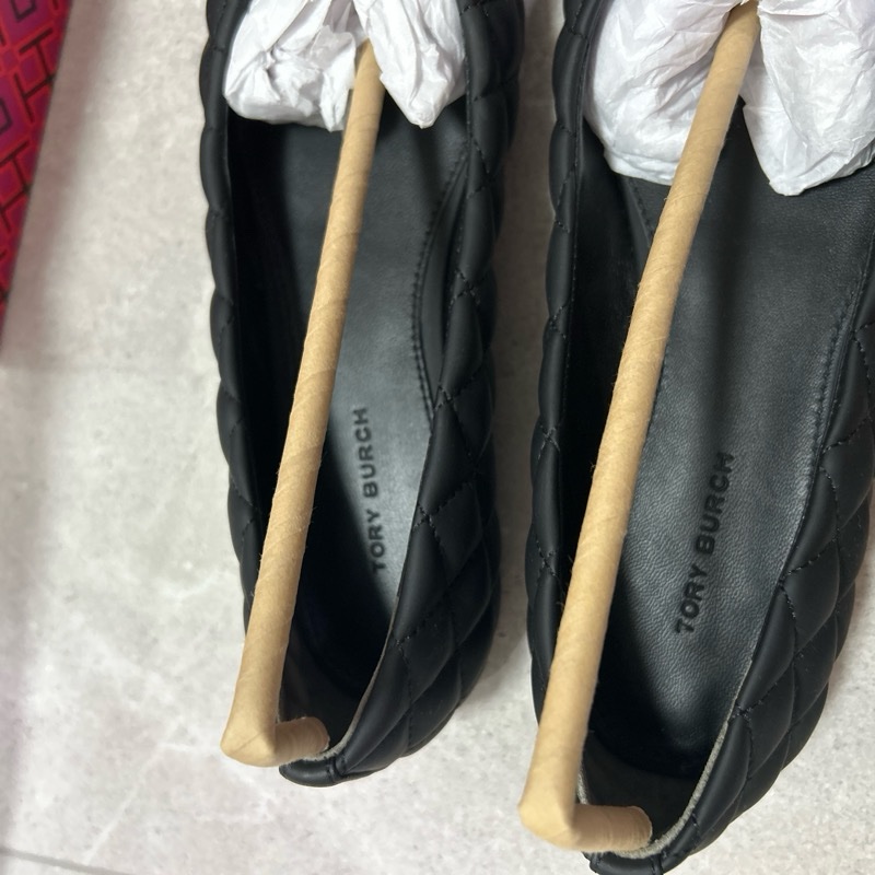 Tory Burch Minnie Quilted Ballet Flats 絎縫平底鞋 (黑色)-2