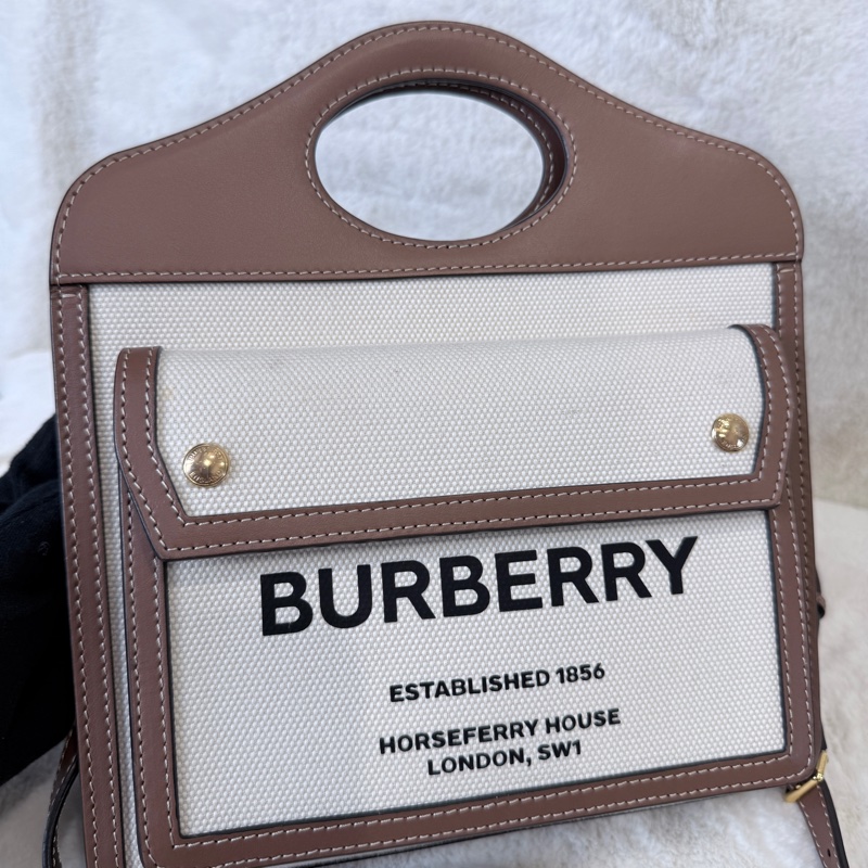 BURBERRY✨8031746 POCKET雙色帆布郵差包斜背包手提包-2