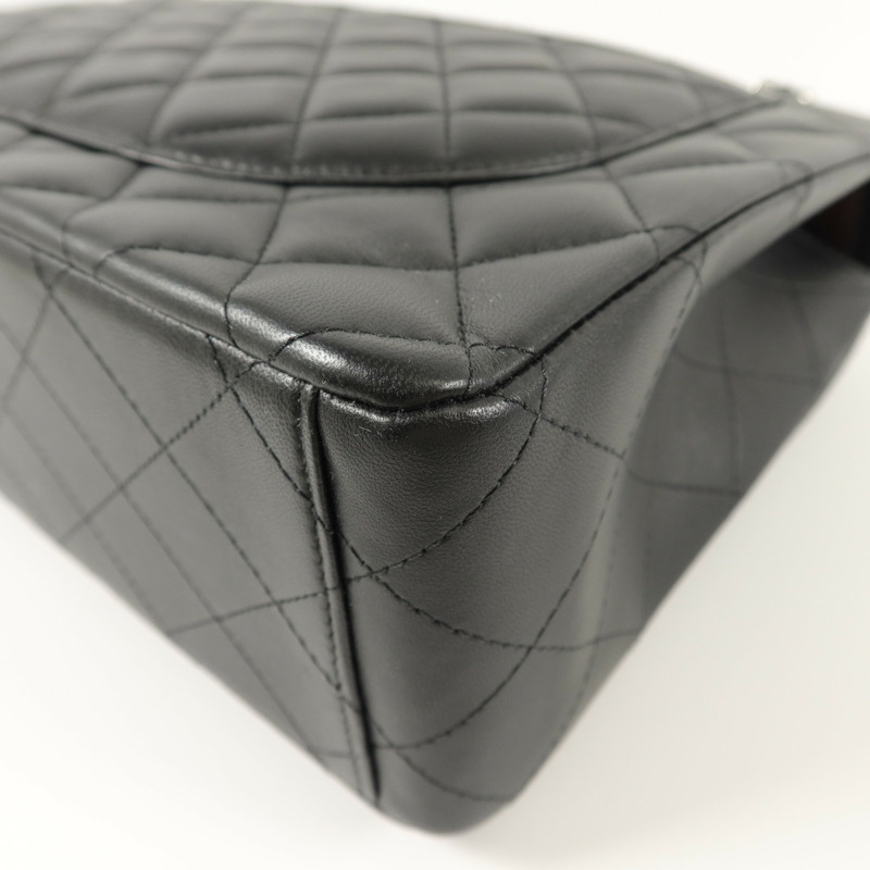 CHANEL 羊皮皮革Maxi Classic鏈帶肩背袋-15