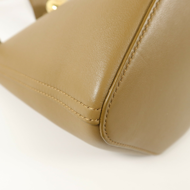 LOEWE 牛皮皮革Pebble Bucket Mini手挽肩背兩用袋-11