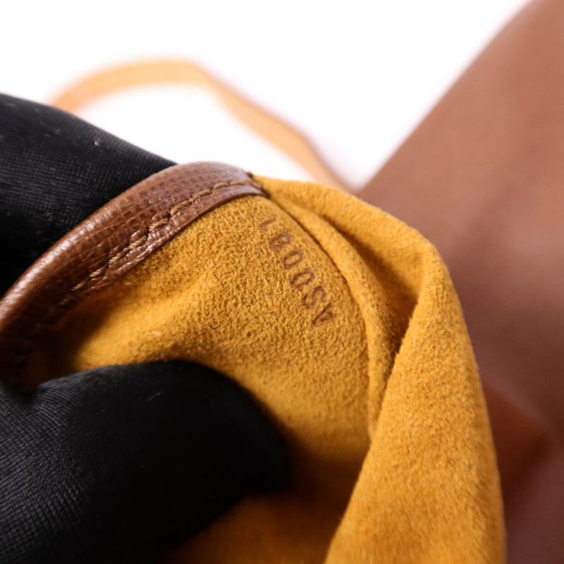 LOUIS VUITTON Monogram Musette Salsa Short肩背袋-7