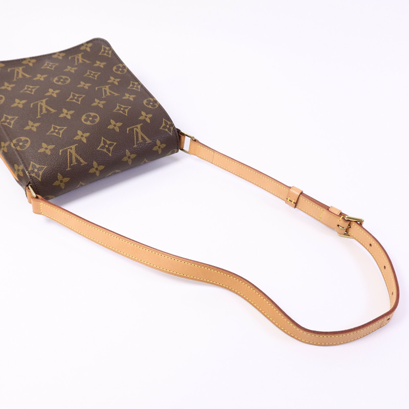 LOUIS VUITTON Monogram Musette Salsa Short肩背袋-8