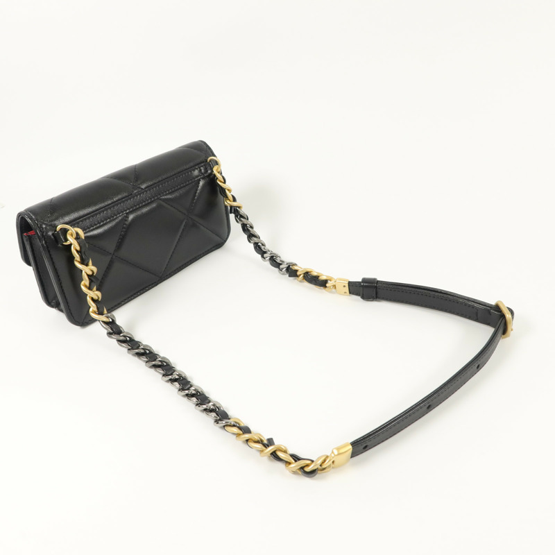CHANEL 羊皮皮革C19 Belt Bag腰包-8