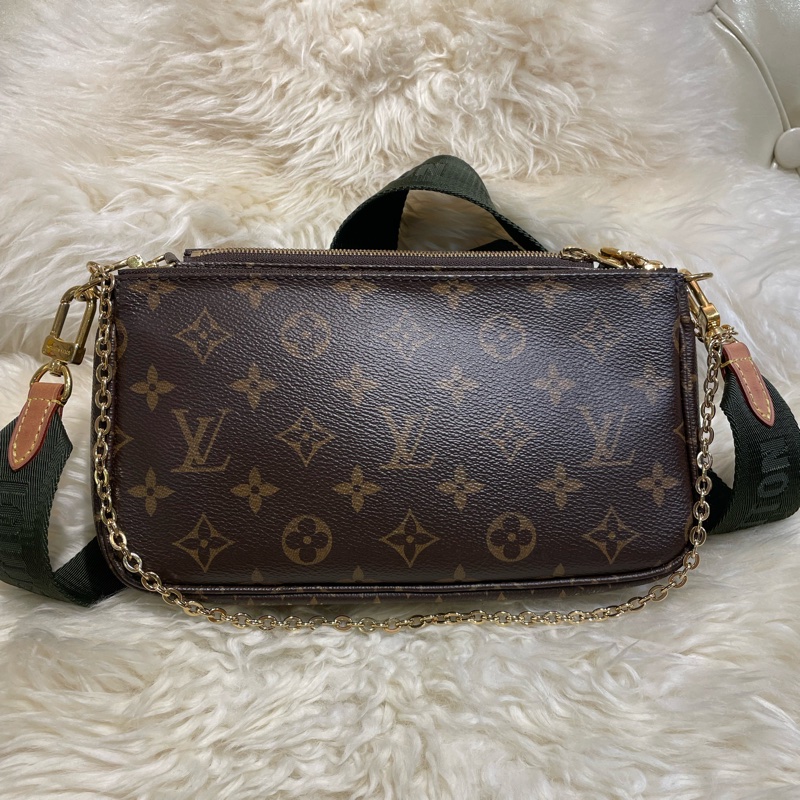 Lv 老花三盒一M44813-1