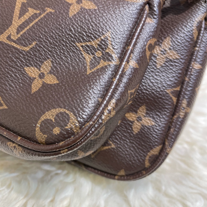 Lv 老花三盒一M44813-3