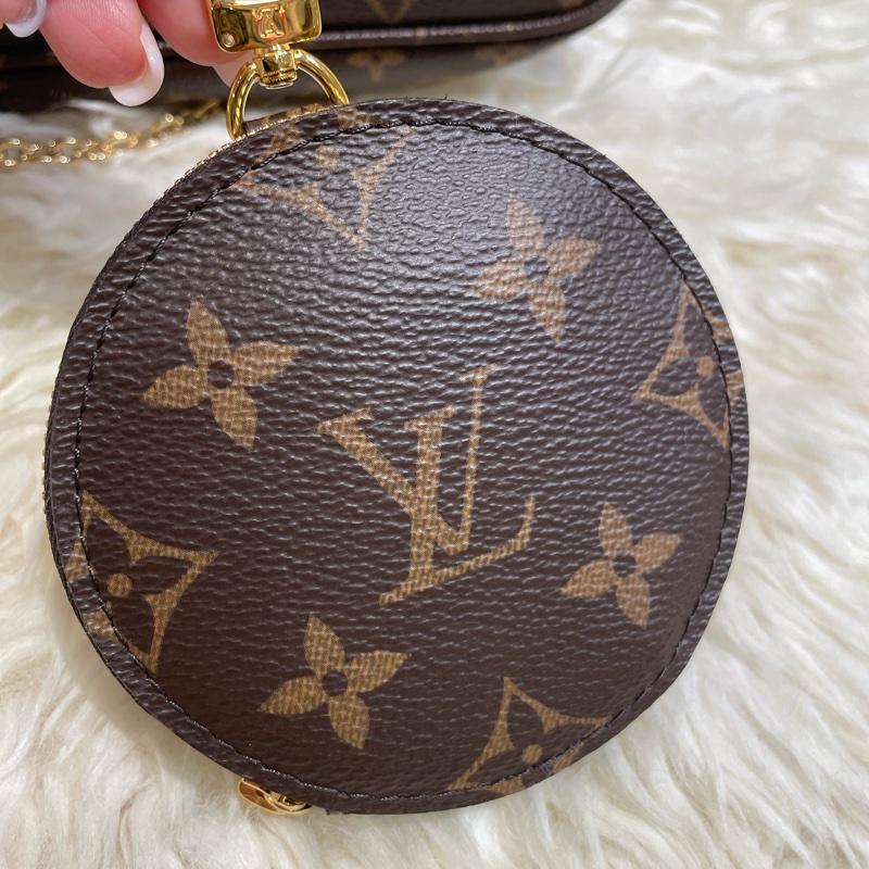 Lv 老花三盒一M44813-7