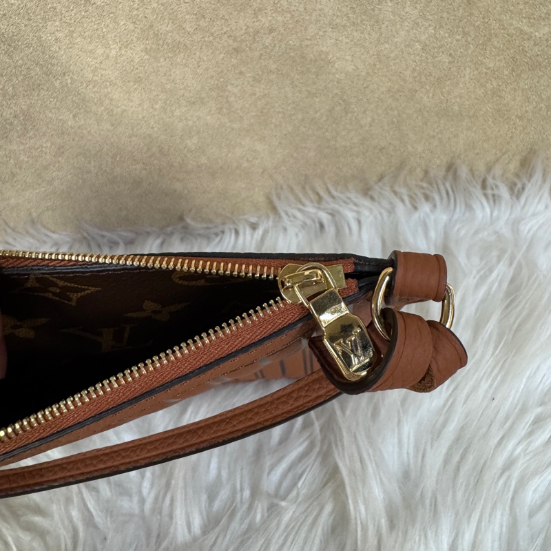 LV Neverfull Inside Out MM 新款雙面托特包 晶片款-14