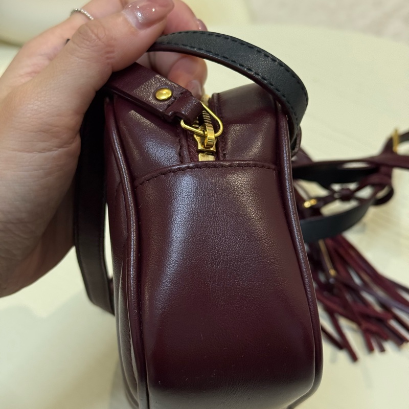YSL流蘇牛皮小包-6