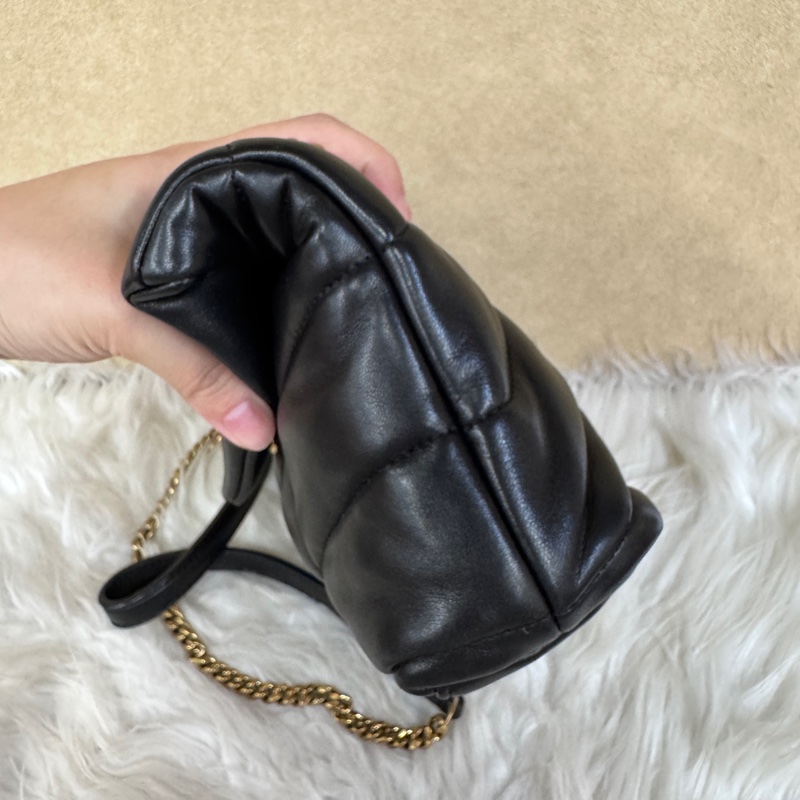 YSL Puffer Mini黑羊皮肩斜背包-3