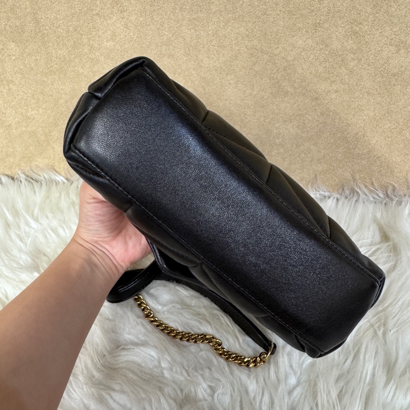 YSL Puffer Mini黑羊皮肩斜背包-4