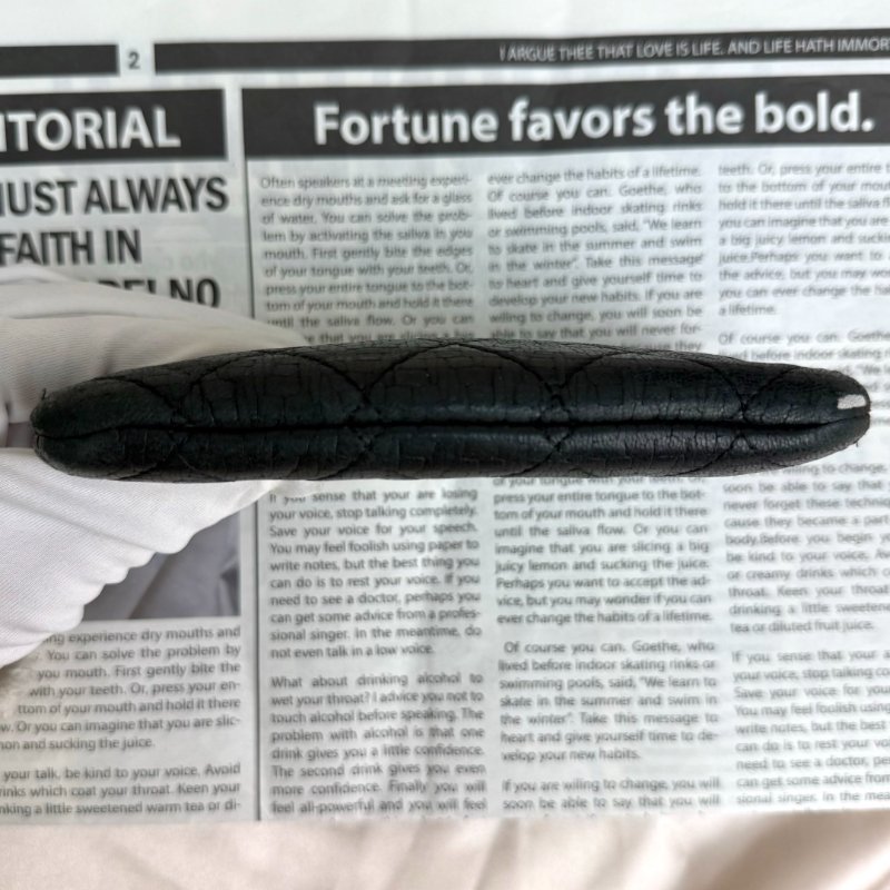 Chanel Cosmetic Case 黑色 菱格紋 羊皮 mini 銀扣-3
