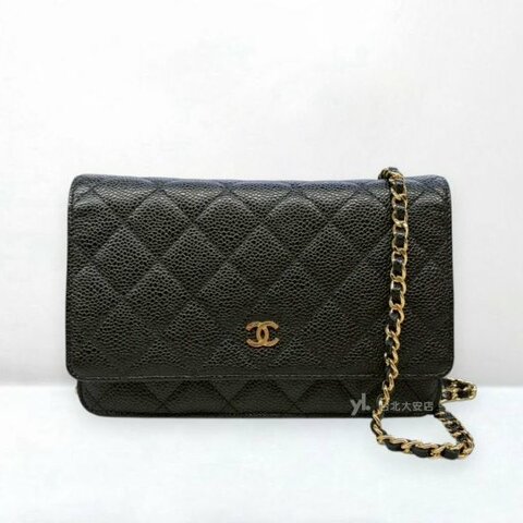 A13176-CHANEL 黑色荔枝牛皮金釦WOC鏈包A33814