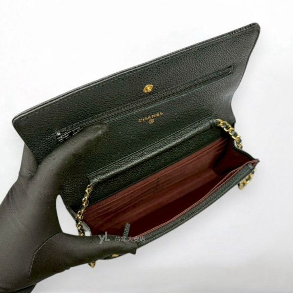 A13176-CHANEL 黑色荔枝牛皮金釦WOC鏈包A33814-6