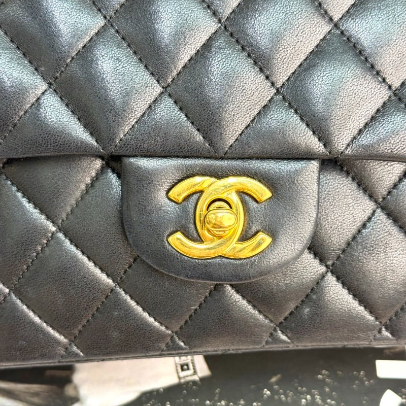 Chanel CLASSIC FLAP CF 黑色 菱格紋 羊皮 中號 金扣-7