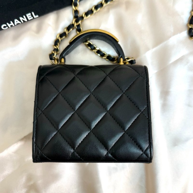 Chanel 22B小廢包 金屬手柄 羊皮 黑色-2