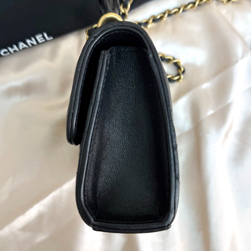 Chanel 22B小廢包 金屬手柄 羊皮 黑色-4